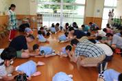 お父さんと腕相撲