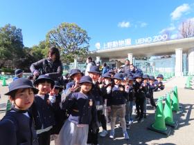 お別れ遠足は上野動物園へ